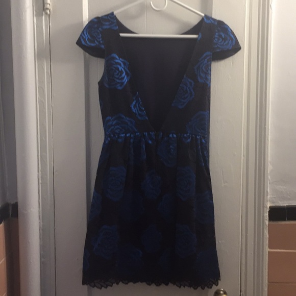 Alice and Olivia Cocktail Dress - EUC! - Picture 3 of 6